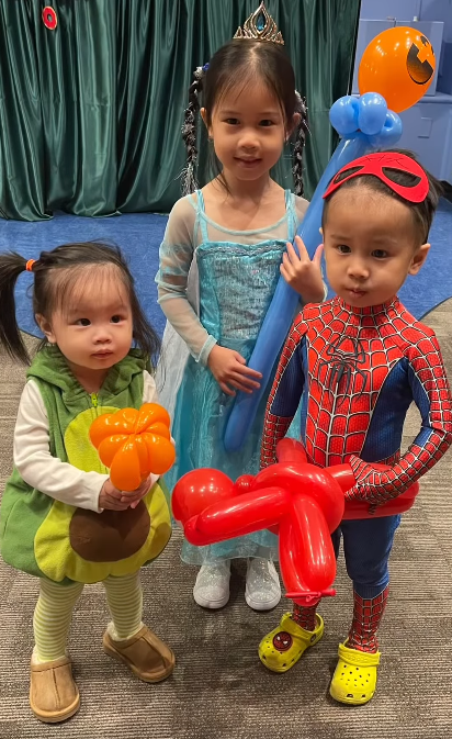 Children dressed in costumes for our annual Boo-seum event